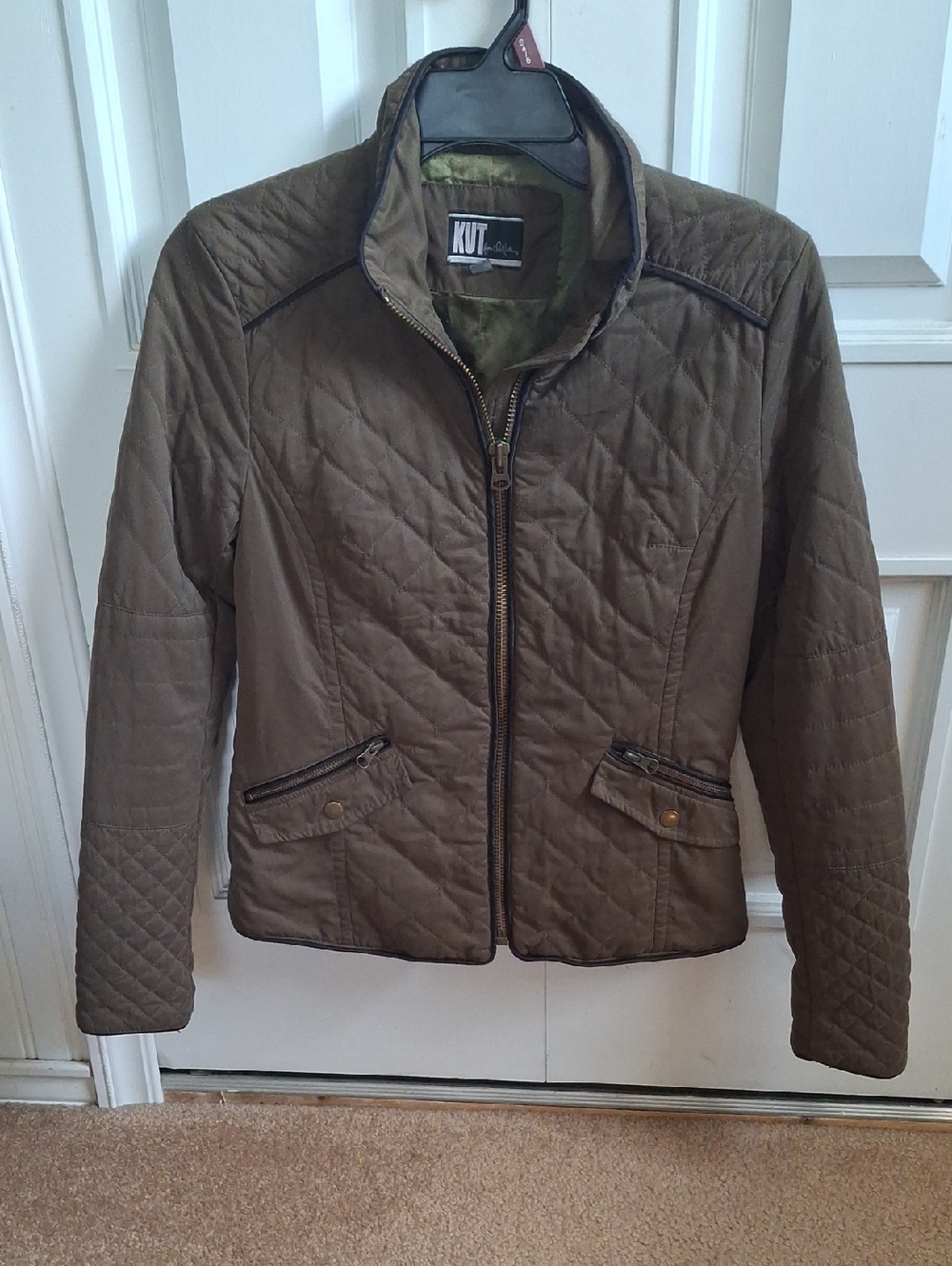 Kut from the Kloth Olive Quilted Puffer Jacket